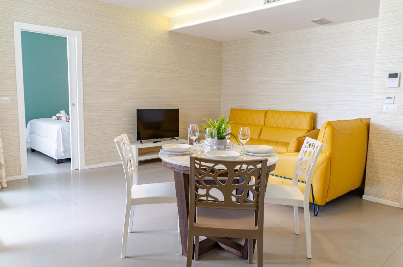 Ferienwohnung Apulialux Polignano High Class / Jacuzzi + Parking Polignano a Mare Exterior foto