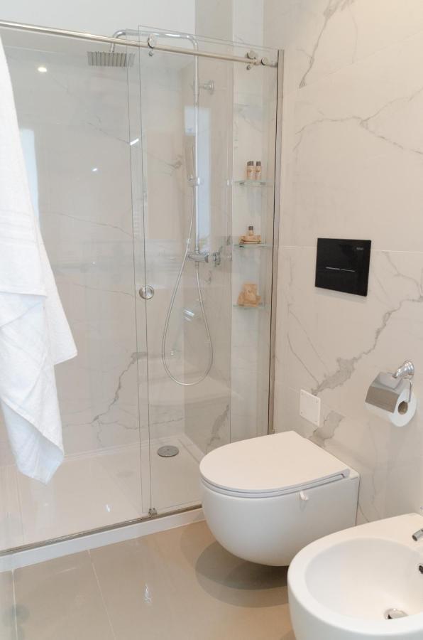 Ferienwohnung Apulialux Polignano High Class / Jacuzzi + Parking Polignano a Mare Exterior foto