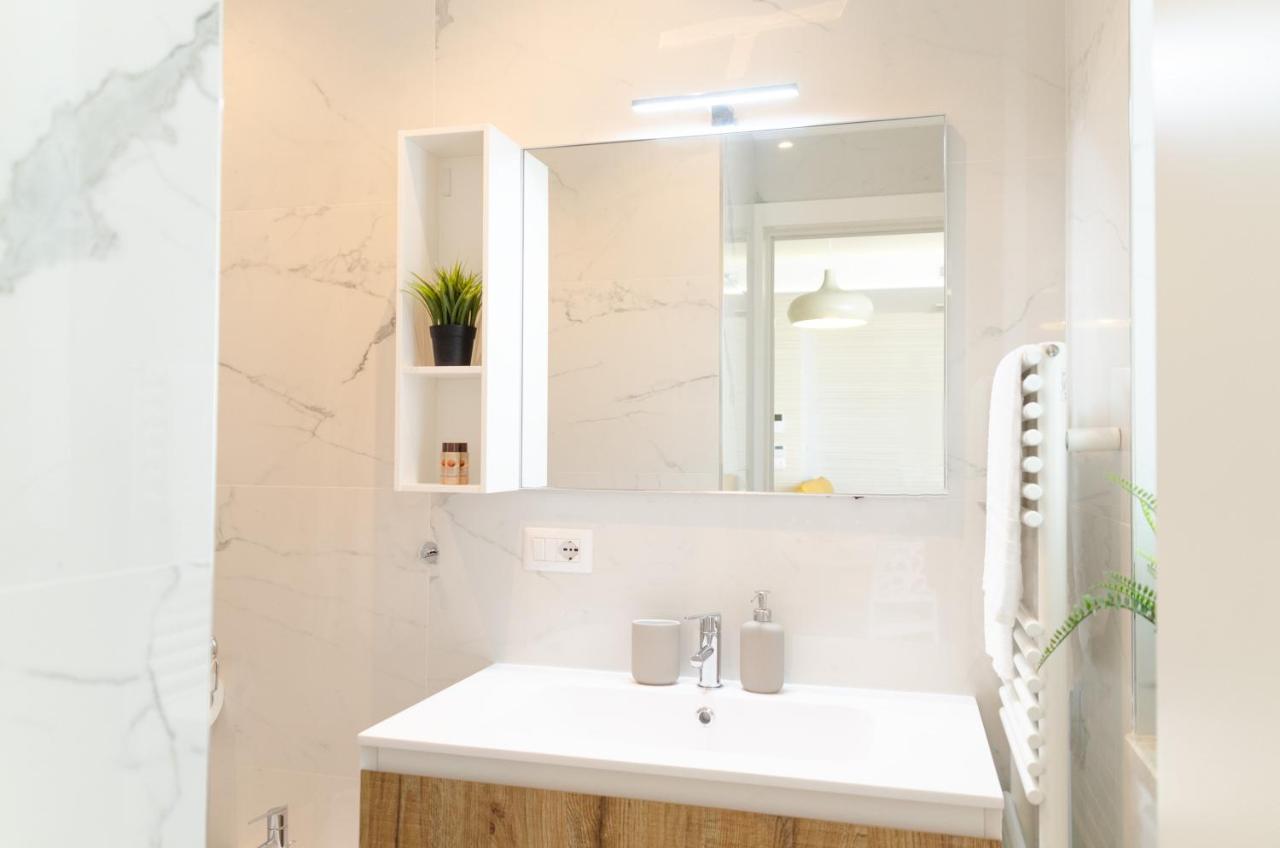 Ferienwohnung Apulialux Polignano High Class / Jacuzzi + Parking Polignano a Mare Exterior foto