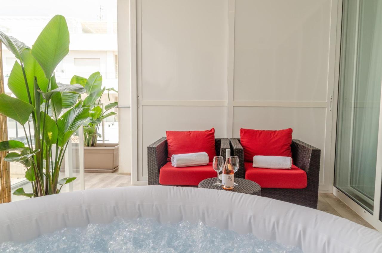 Ferienwohnung Apulialux Polignano High Class / Jacuzzi + Parking Polignano a Mare Exterior foto