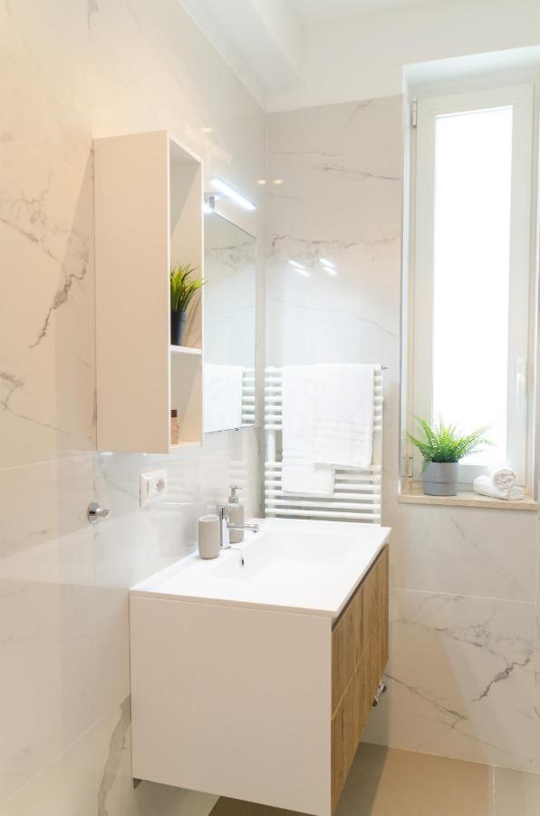 Ferienwohnung Apulialux Polignano High Class / Jacuzzi + Parking Polignano a Mare Exterior foto